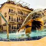 Seril 2 Hotel