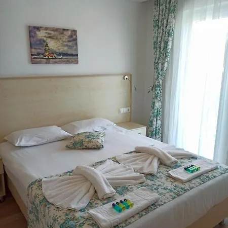 Seril 2 2* Φετιγιέ